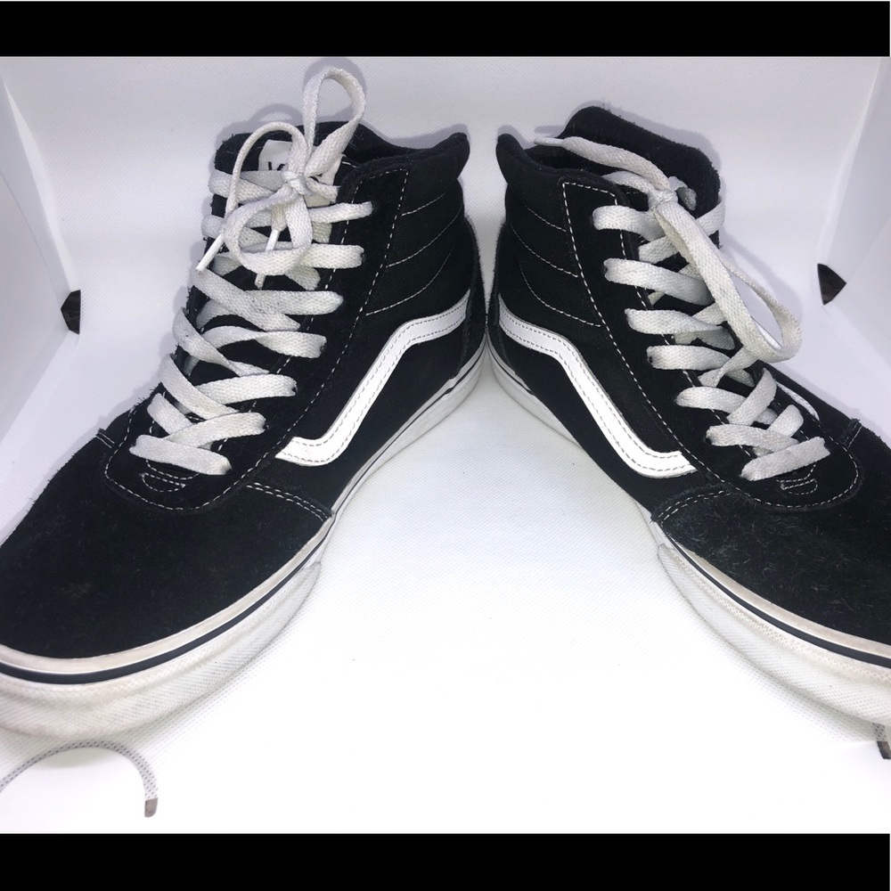 Vans black high tops youth Sz 7